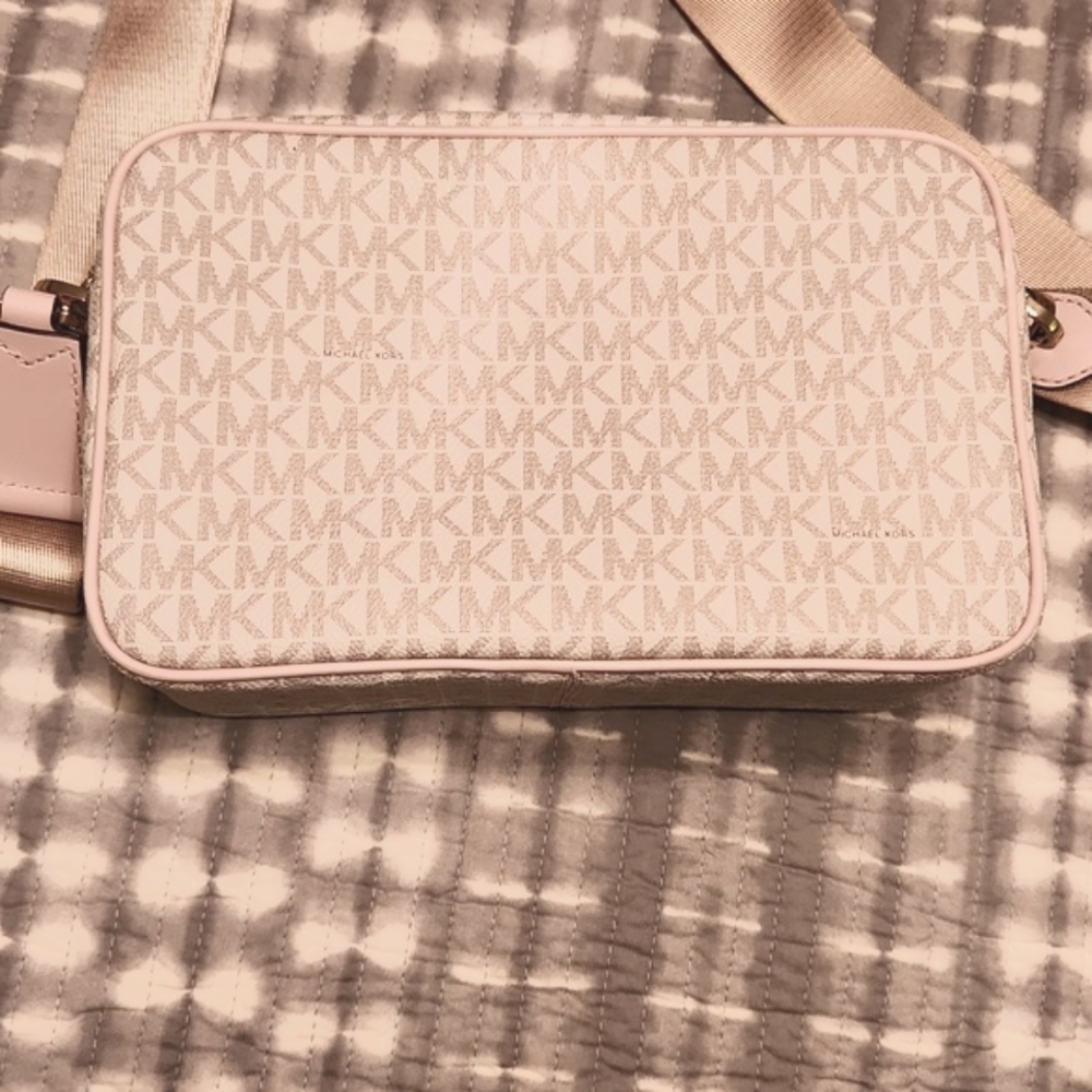 Purse - Picture 4 of 11